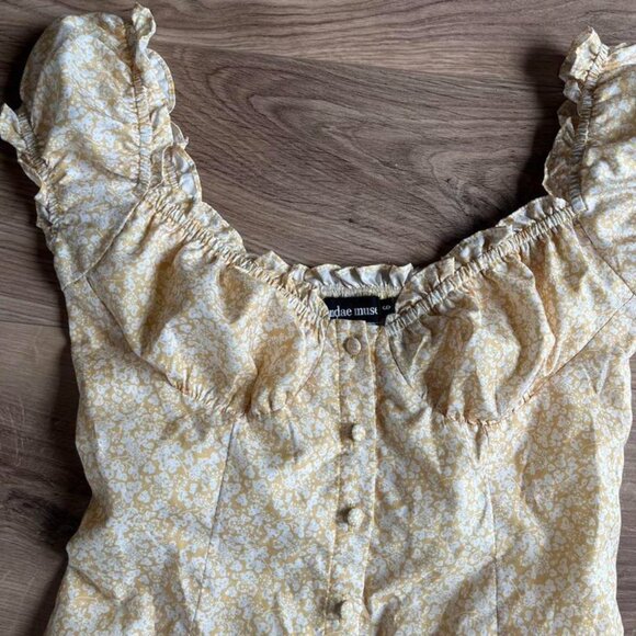 Sundae Muse Yasmin Dress in Yellow Floral Print (worn once) - Picture 5 of 5